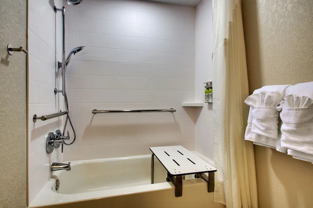 Comfort Inn And Suites W Atlantic City