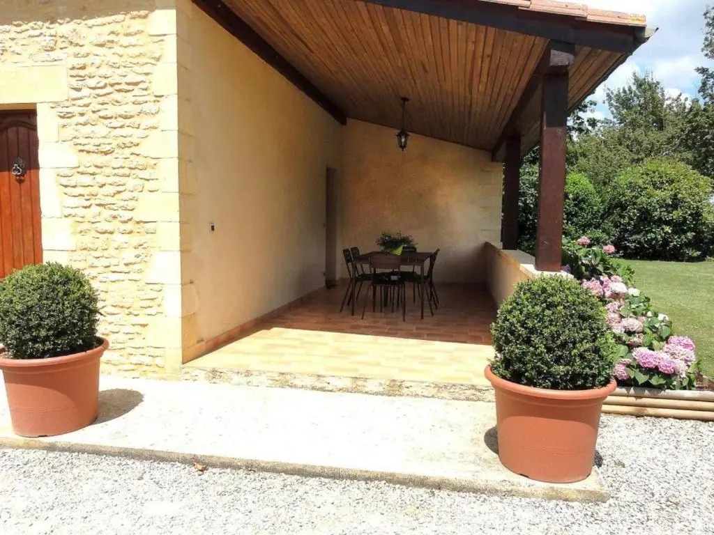 Gîte Salignac-Eyvigues, 3 pièces, 5 personnes - FR-1-616-5