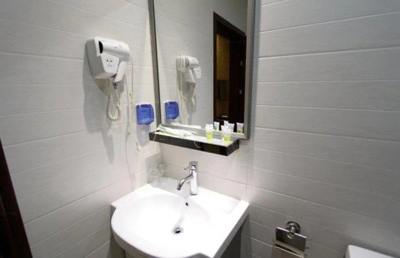 Fulin Business Hotel