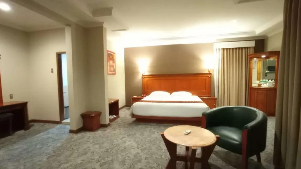 Royal Denai Hotel