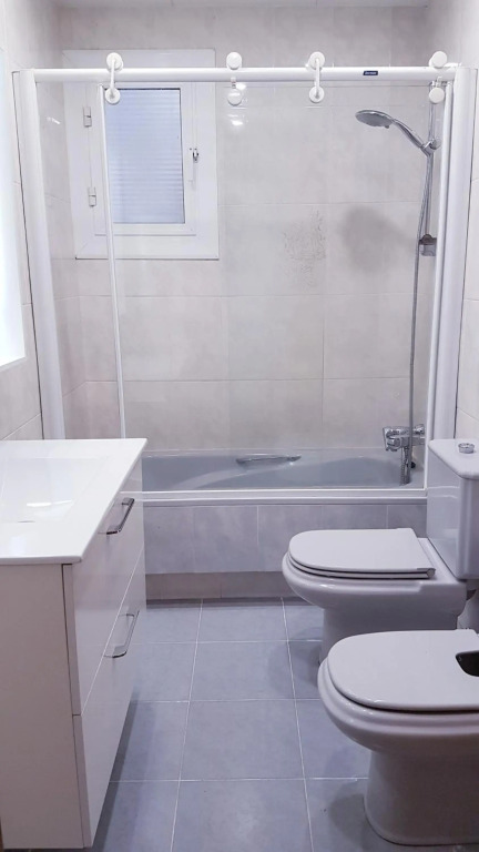 Apartamento BCN con balcón