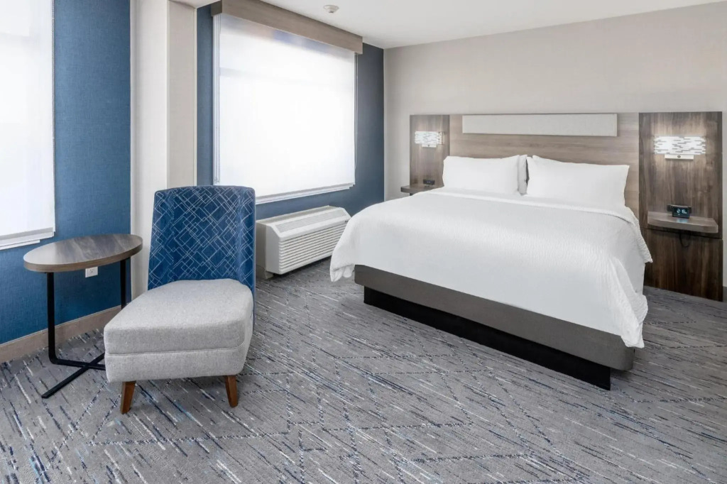 Holiday Inn Express Hotel & Suites Cheyenne by IHG
