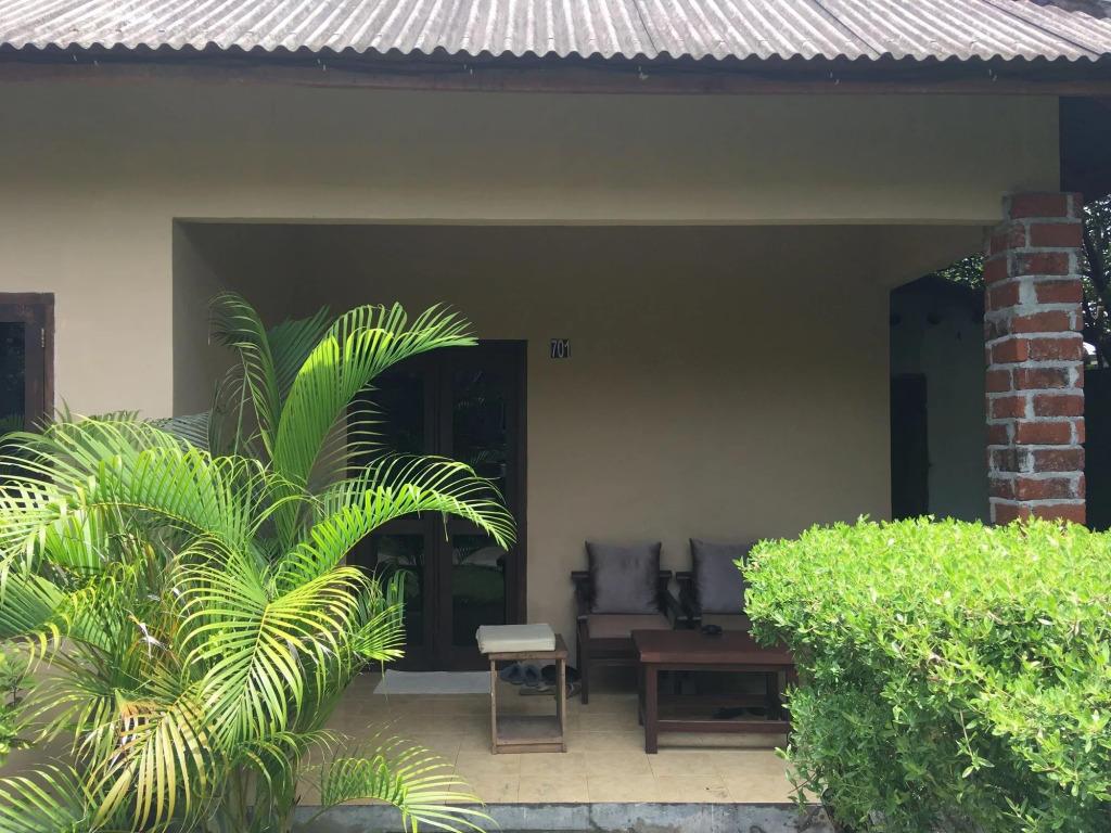 DGilian Bungalow