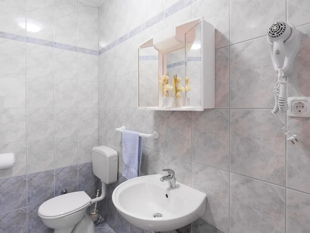 Apartment in Senj Near the Sea & Pool