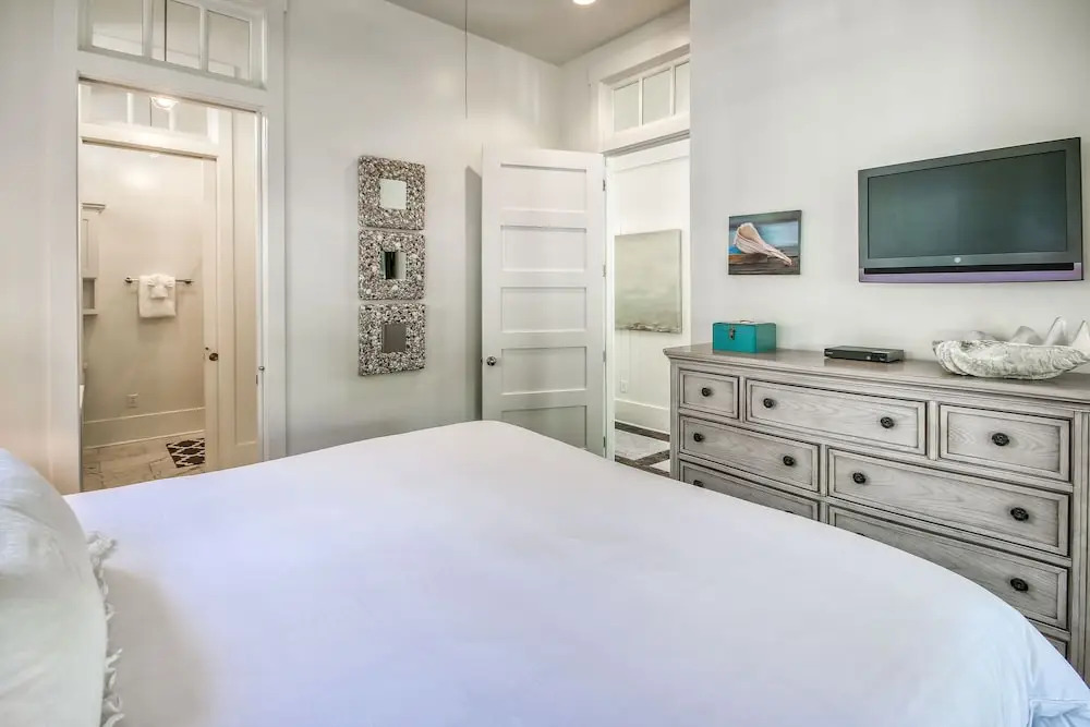 Beautiful Home Close to the Sandhill Pool in Watercolor - 5BR 4,5BTH home