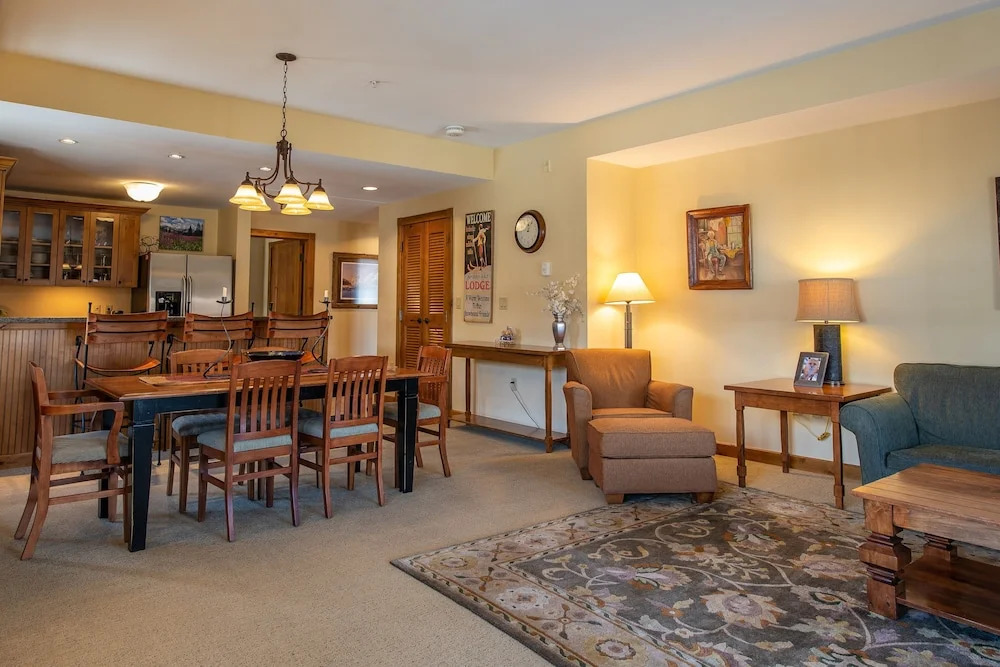 Two Bedroom Condo with Balcony over Mountaineer Square - Just Steps from the Slopes! 2 Condo - No Cleaning Fee! by RedAwning