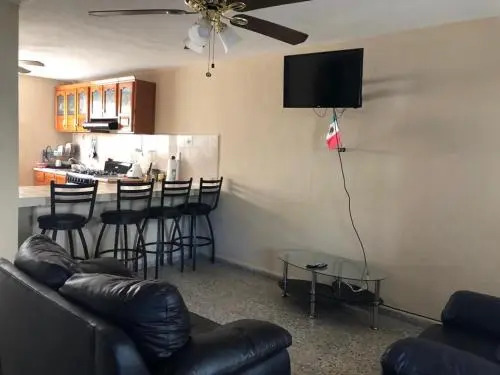 HOSPEDAJE VACACIONAL CANCúN AZúL II
