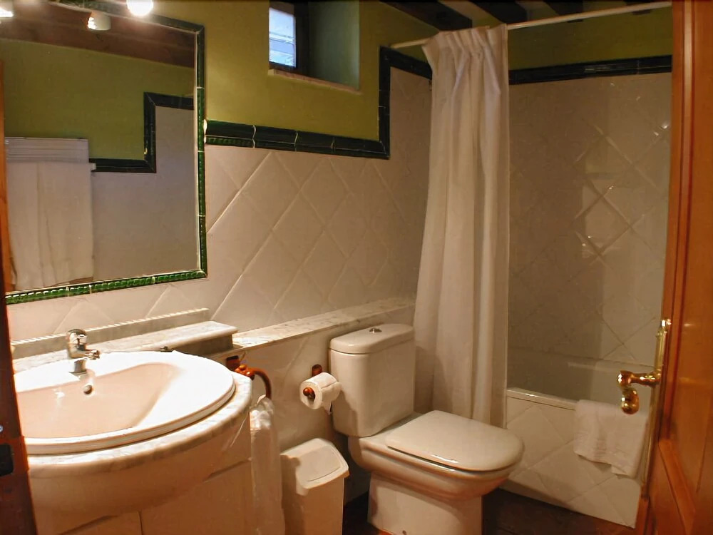 Apartamentos Rurales La Torea