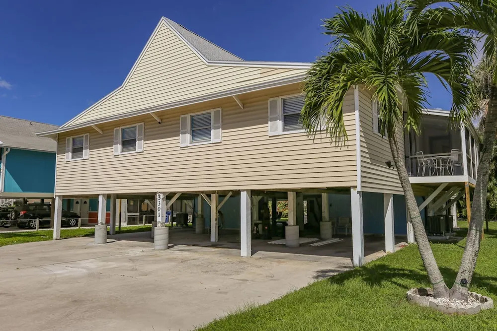 5301 Estero Serendipity #1