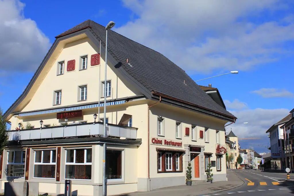 jialu Hochdorf