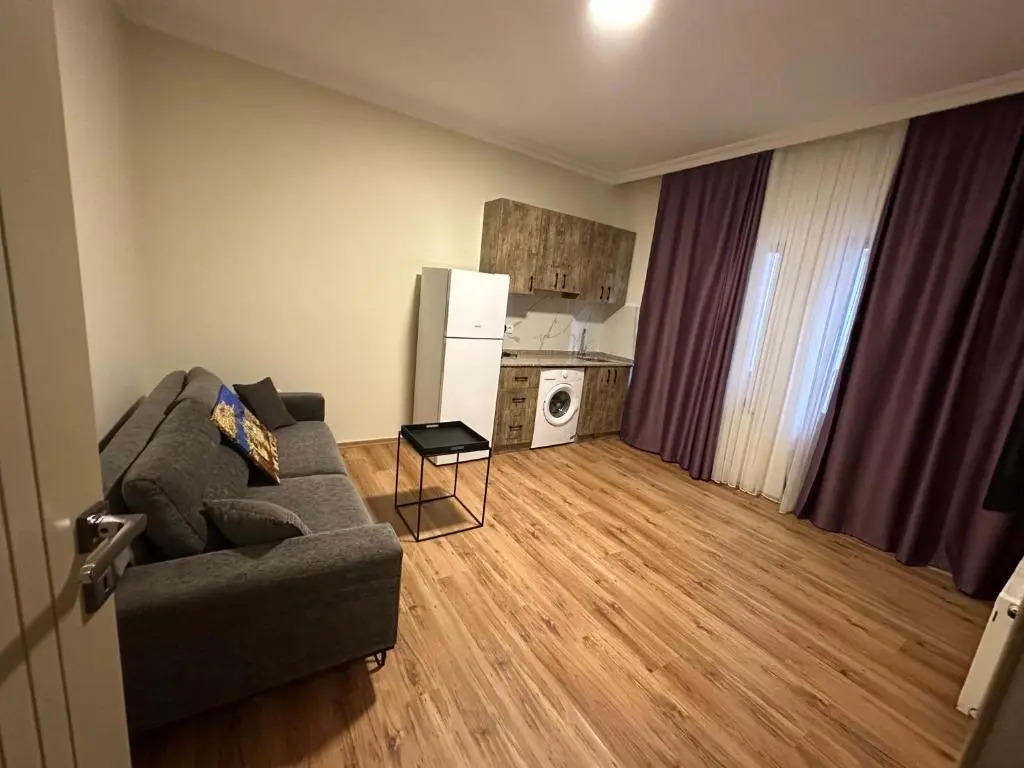 Roj Suite