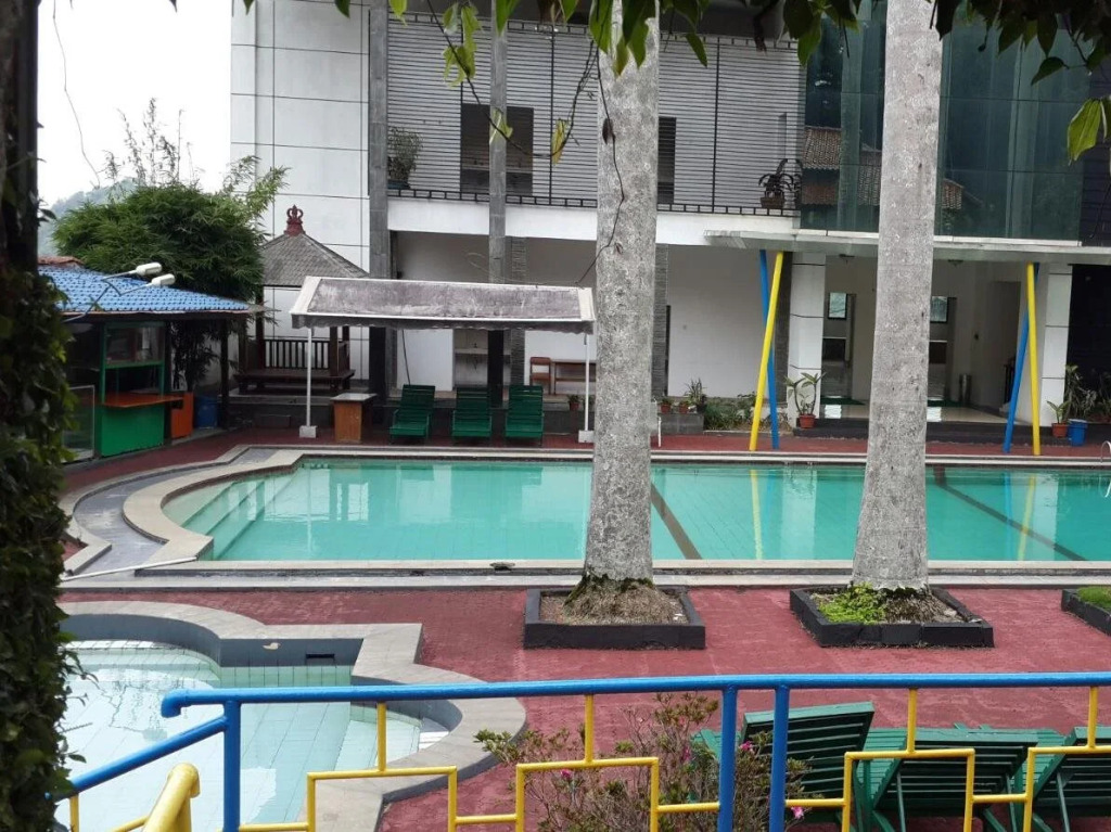 Hotel Surya Indah Cipanas