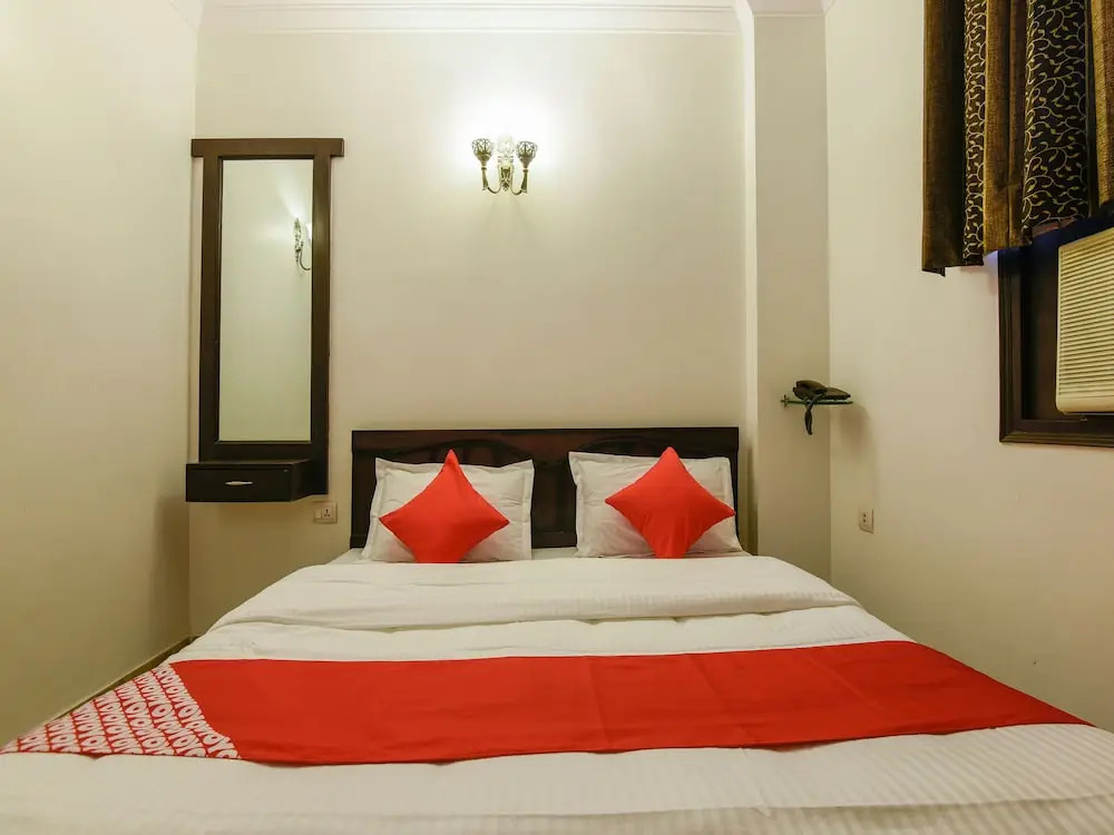 Hotel Amrit Villa