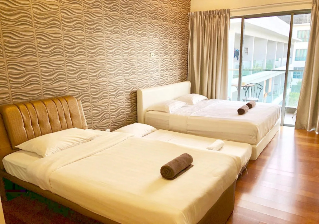 Borneo Coastal Residence @ IMAGO Mall
