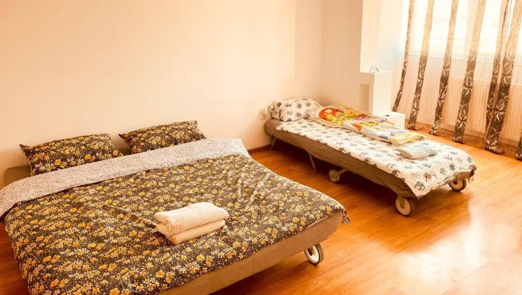 C-House Inchiriaza Apartament 2 Camere in Regim Hotelier
