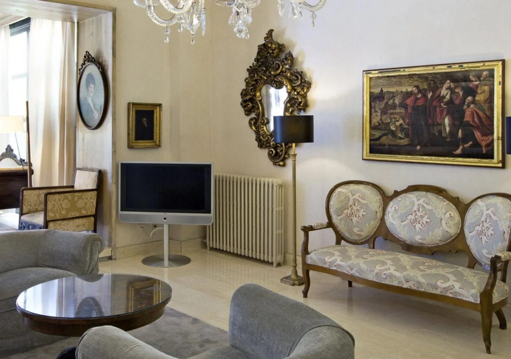 Hotel Niza