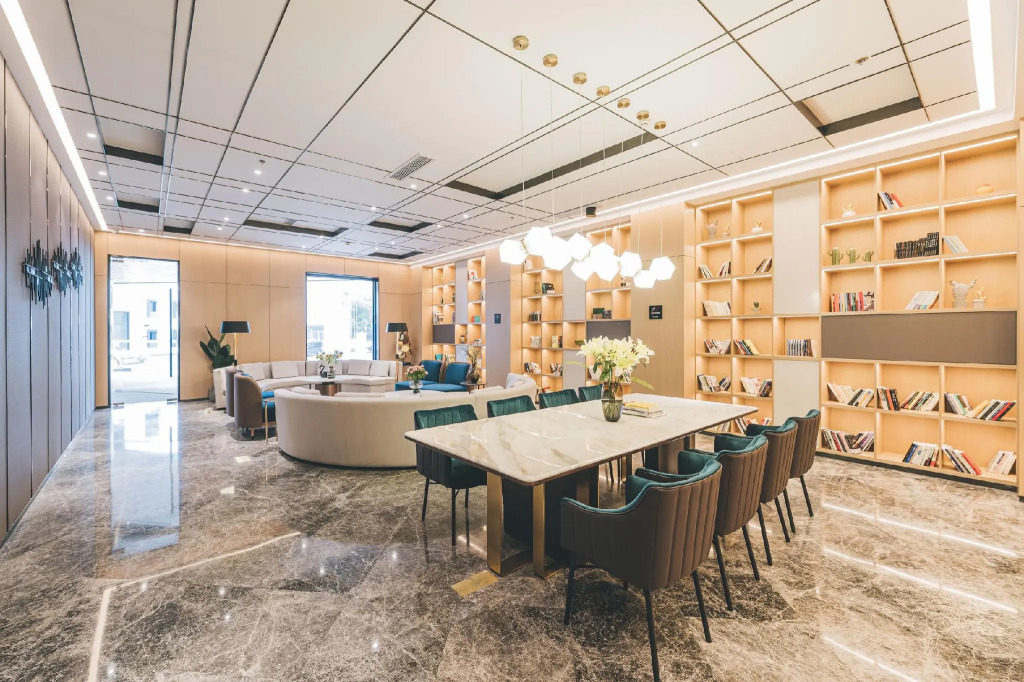 Atour Hotel Wuxi Dongting Boleshi