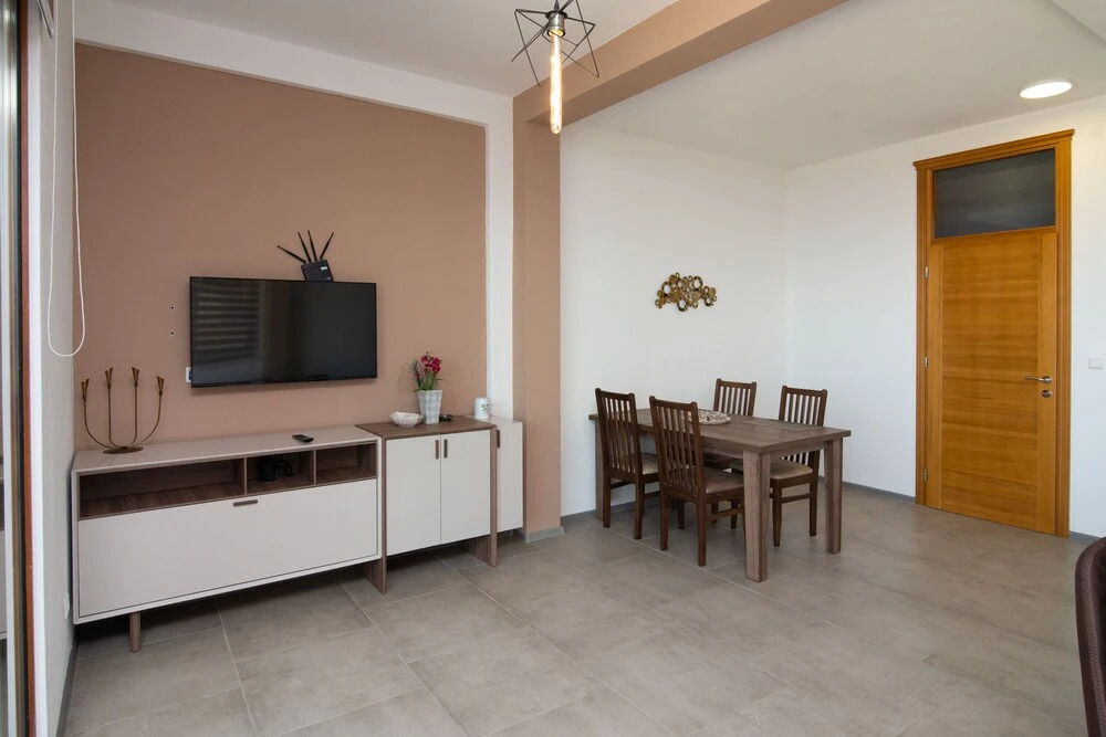 Sunset Bay Apartments