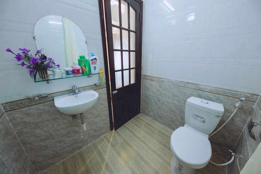 Purple Hue Bnb