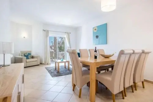 #025 Charming 3BR Apartment Albufeira Stay
