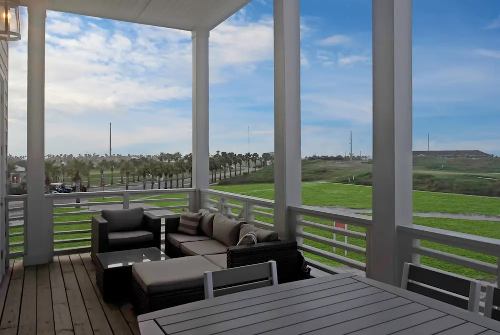 Arbogast Custom Gem - 5 Br Home