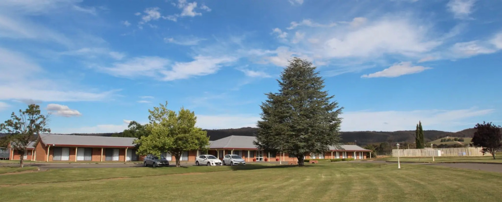 Bushmans Motor Inn