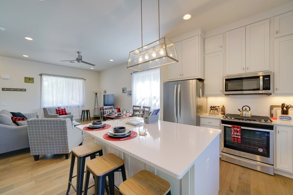 Bozeman Home w/ Deck: Walk to Fishing, Hot Springs