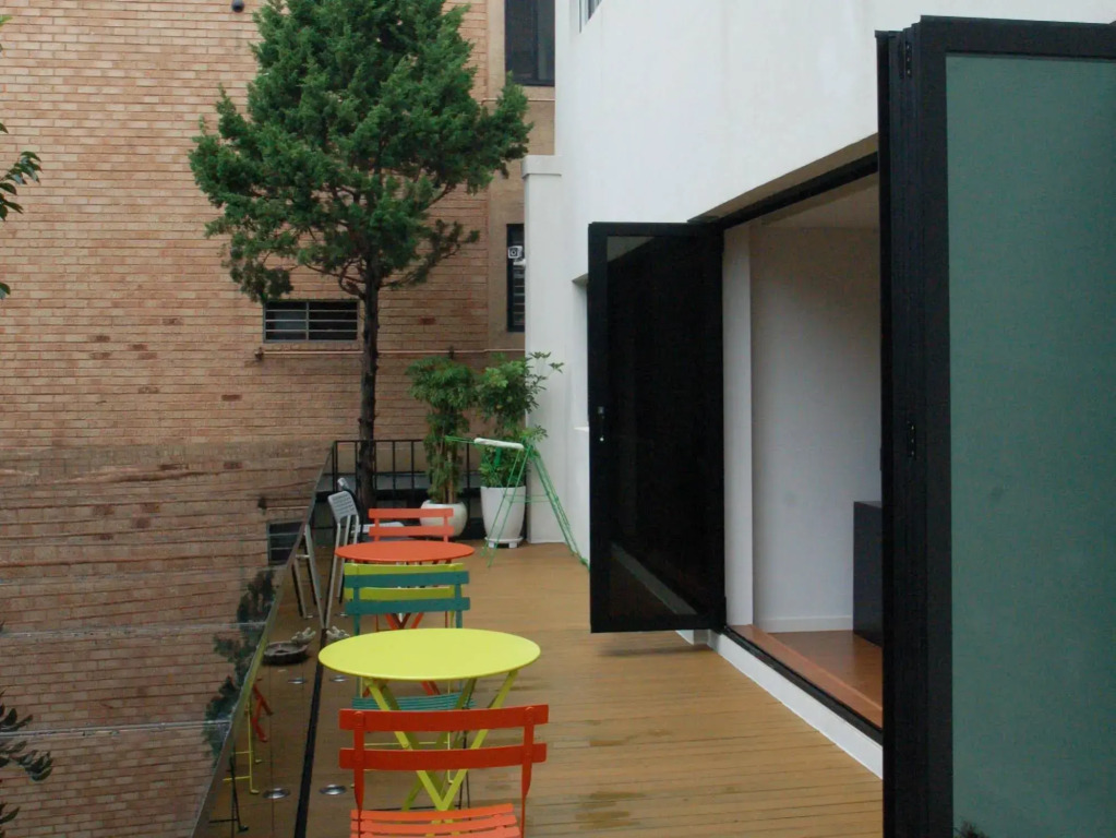YE'4 Guesthouse