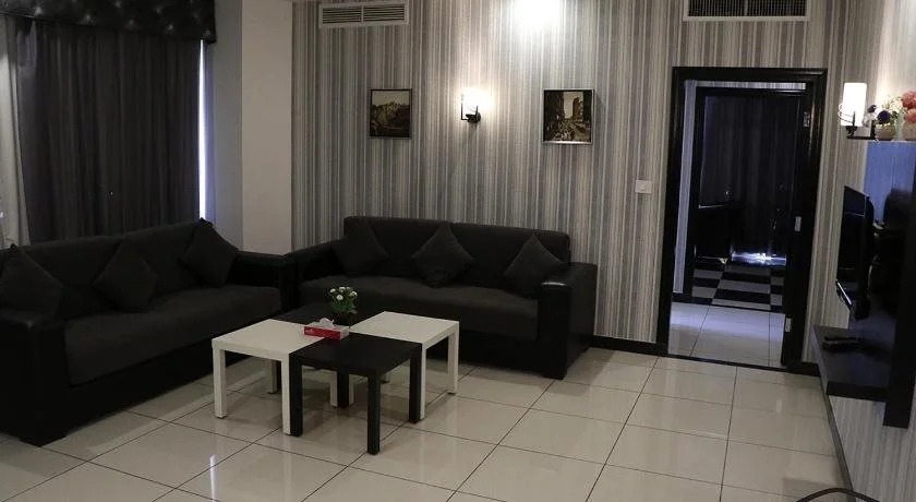 Easy Inn Hotel Suites