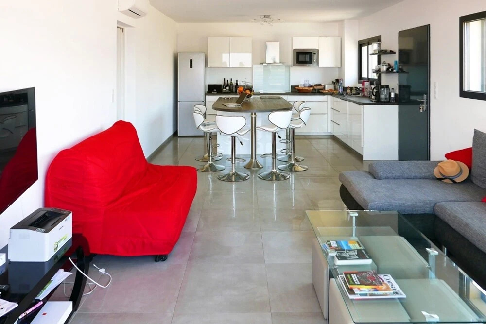 Villa-appartement Propriano - Sunny, 3-bedroom Apartment With Furnishe