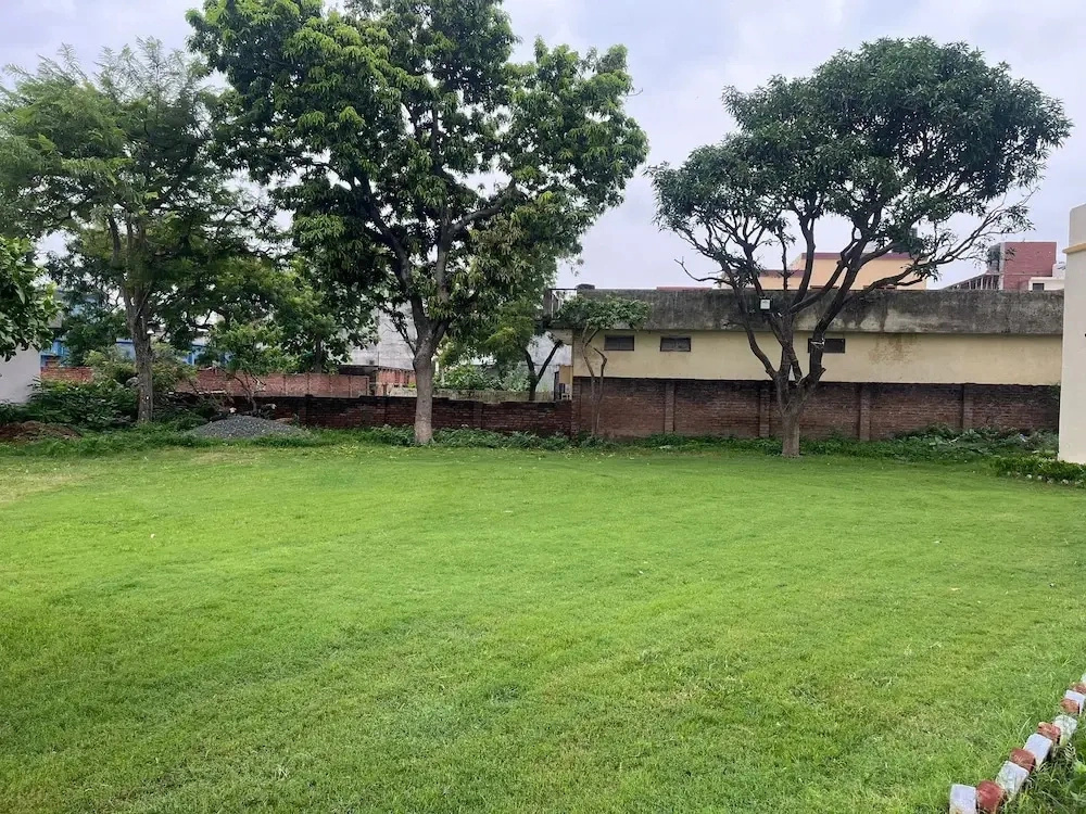 ThE MeHrOtRa ReSoRt