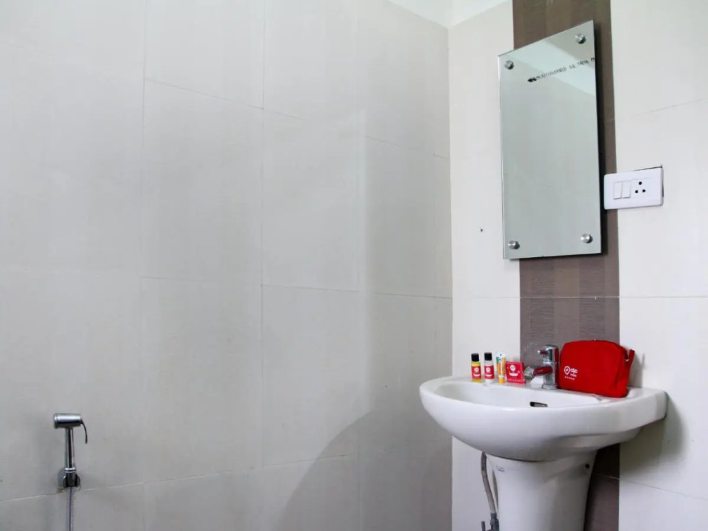 Hotel Siri Inn Hitech City