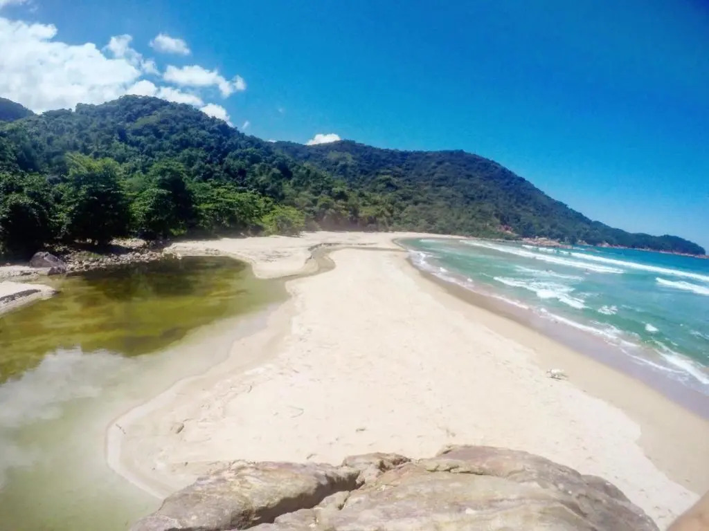 Flora Hostel & Camping Praia do Sono