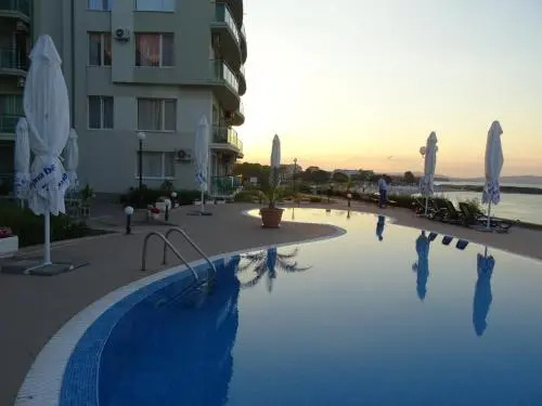 Lozenetz Beach Apartments