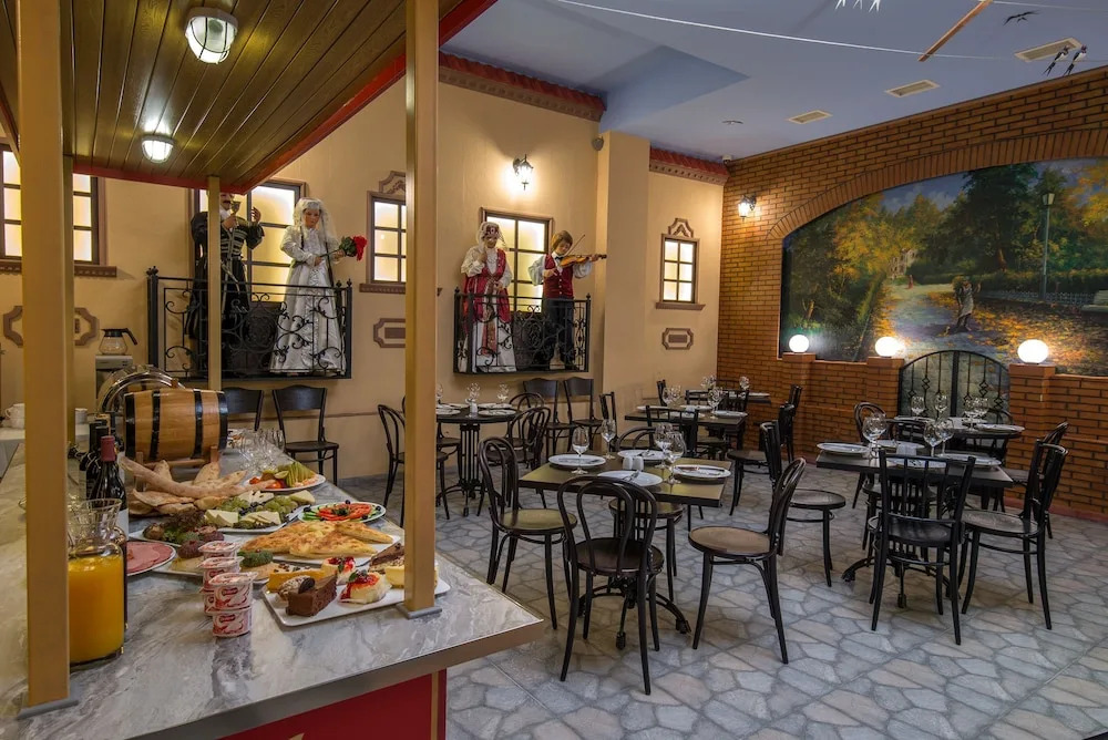 Veranova Hotel
