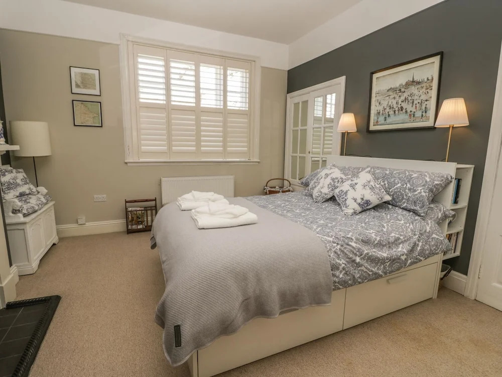 Londesborough Cottage