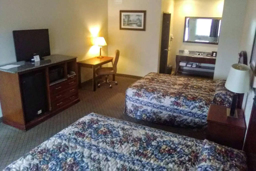 HiWay Inn Express Kiowa Hwy 69