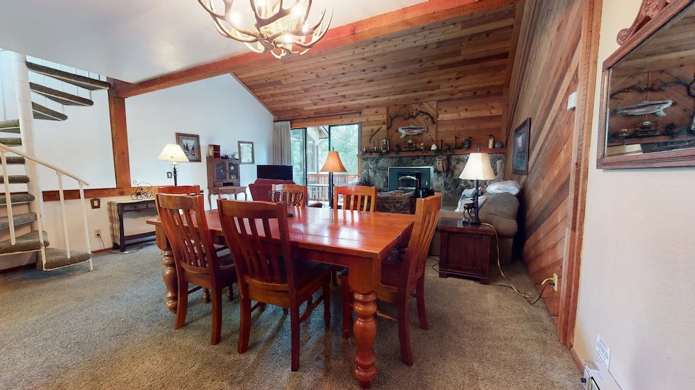 Mammoth Sierra Townhome
