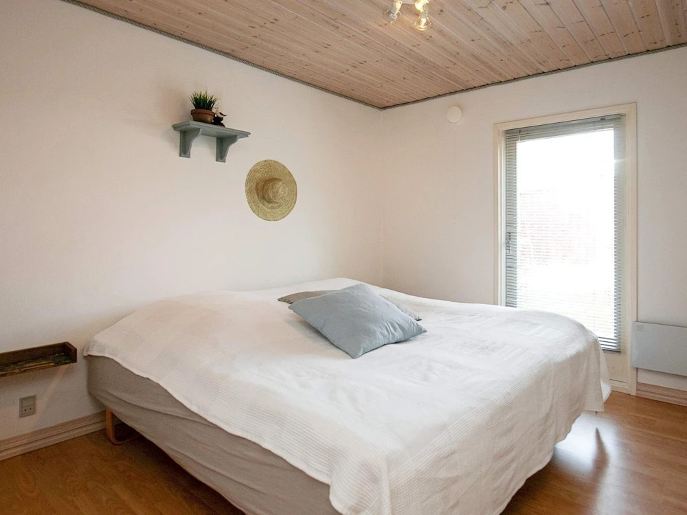 6 Person Holiday Home in Sæby