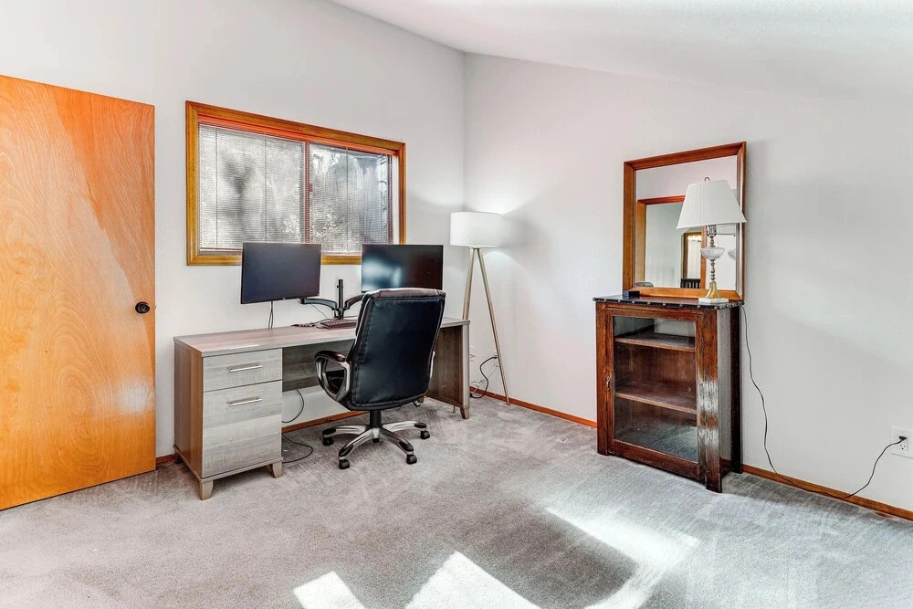 1 Mi to Golf Course: Wfh-friendly Pinetop Retreat