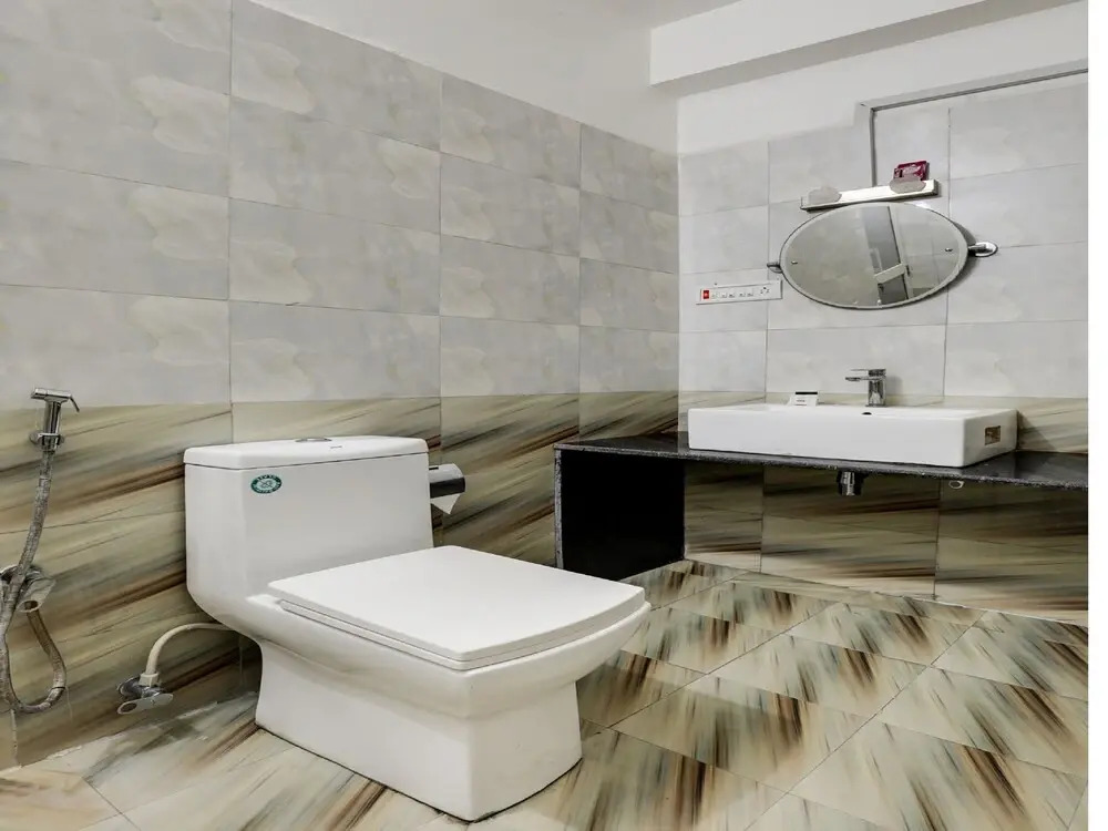 OYO 603 Hotel Opera