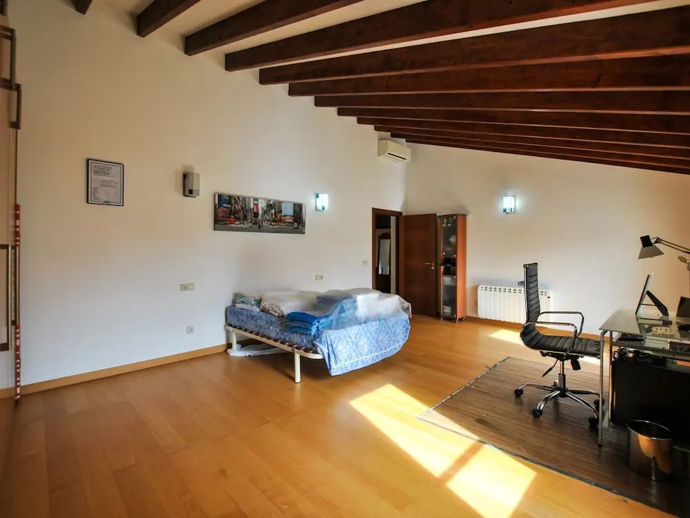 Sprawling Villa with Pool at Sa Pobla Balearic Islands