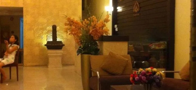 Cham Hotel