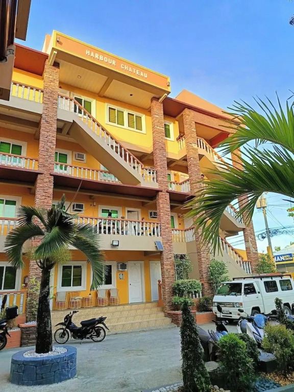 Harbour Chateau