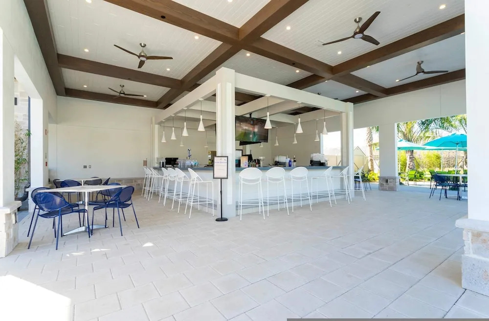 Stunning 4Bd w Pool Storey Lake Resort 4821
