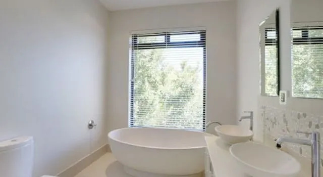 43 Central Drive