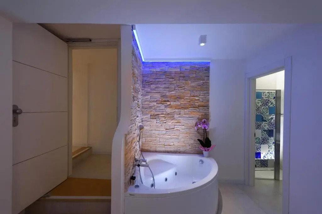 Amalfi Suite Boutique Hotel