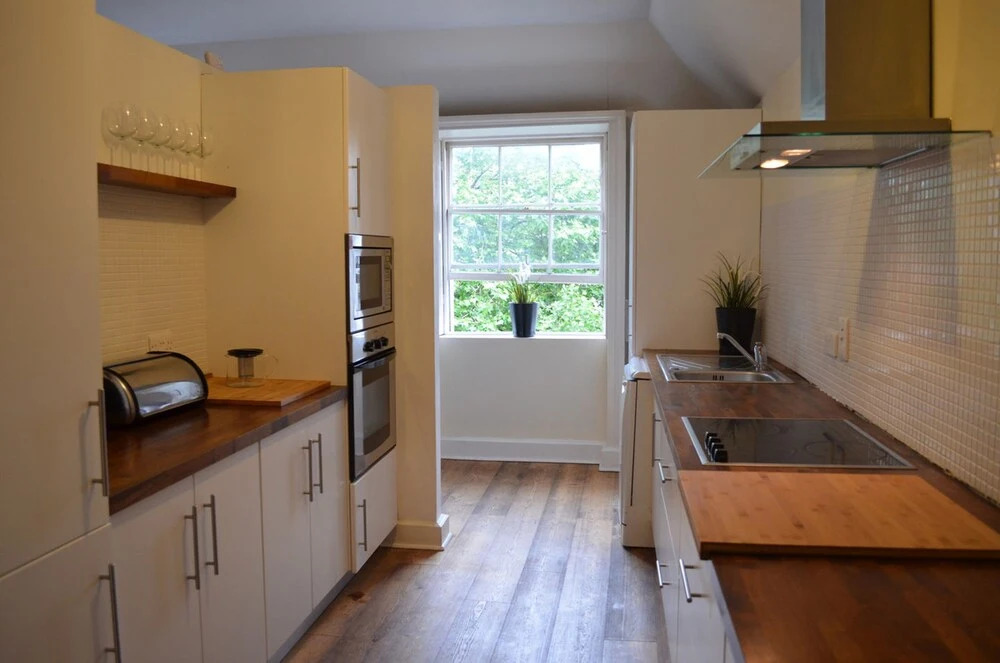Metrostays - O'Connell Street 85-3