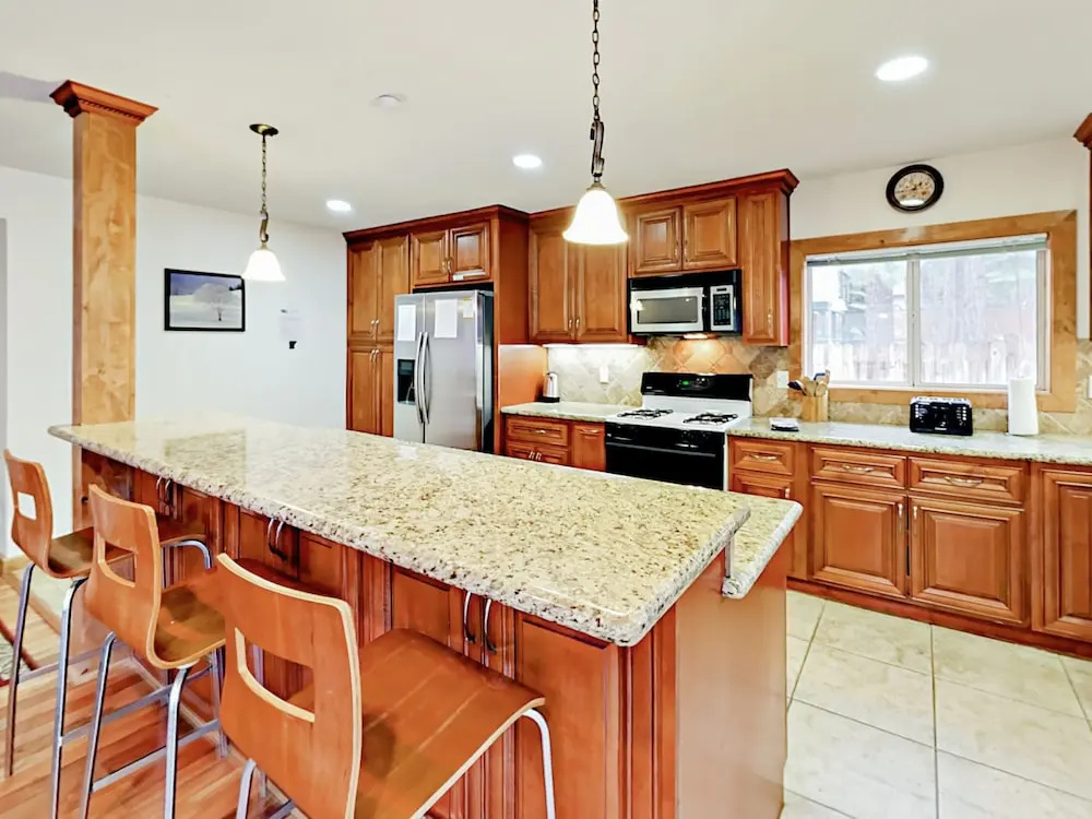 1154 Lone Indian Trail Home 3 Bedrooms 2.5 Bathrooms Home