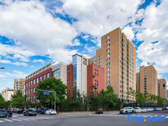Homeinn Hotel (Beijing Beiqing Road Aerospace City)